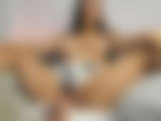 mialove229's Live Sex Cam Show