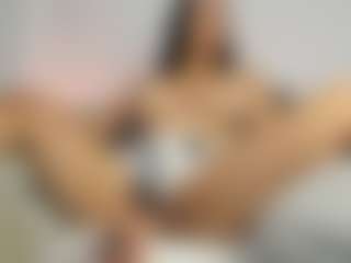 mialove229's Live Sex Cam Show