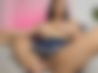 mialove229's Live Sex Cam Show