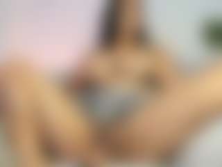 mialove229's Live Sex Cam Show