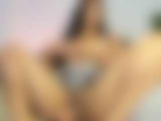 mialove229's Live Sex Cam Show
