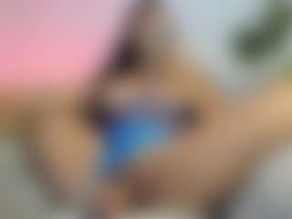 mialove229's Live Sex Cam Show
