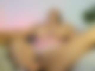 mialove229's Live Sex Cam Show