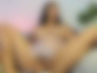 mialove229's Live Sex Cam Show