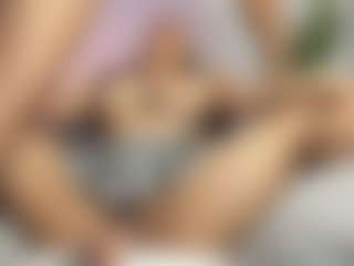 mialove229's Live Sex Cam Show