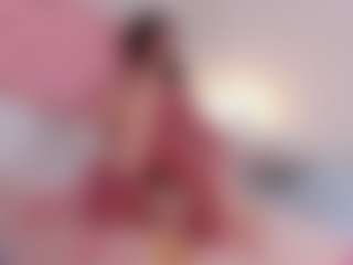 clarisse28's Live Sex Cam Show