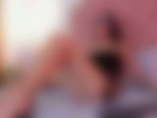 Live cam show with clarisse28 - Joi on Chatstar