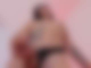 clarisse28's Live Sex Cam Show