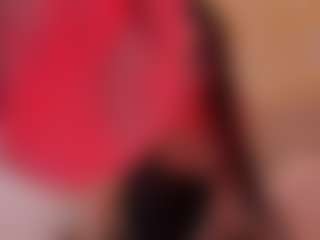 clarisse28's Live Sex Cam Show