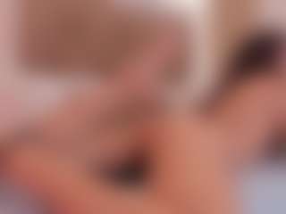 clarisse28's Live Sex Cam Show