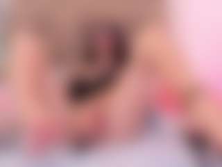 clarisse28's Live Sex Cam Show
