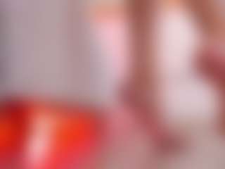 clarisse28's Live Sex Cam Show