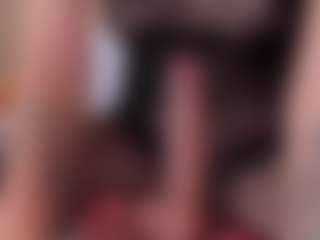 Live cam show with clarisse28 - Skinny on Uber Horny