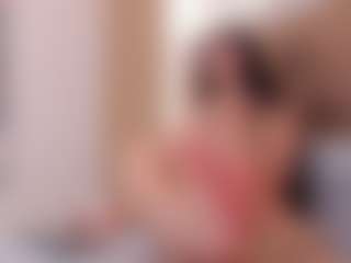 clarisse28's Live Sex Cam Show