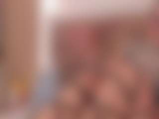 Live cam show with clarisse28 - Fingerass on Chatstar