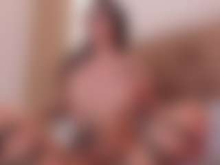 Live cam show with clarisse28 - Fingerass on xplaylive.com