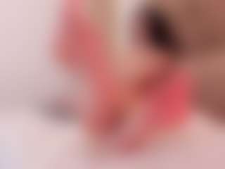 Live cam show with clarisse28 - Latex on madthumbs