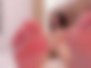 clarisse28's Live Sex Cam Show