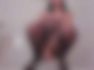 Live cam show with clarisse28 - Domination on Milfs Live