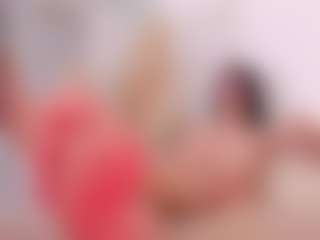 clarisse28's Live Sex Cam Show
