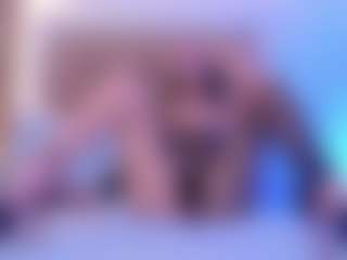 Live cam show with clarisse28 - Deepthroat on madthumbs