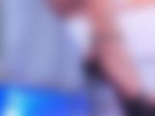 clarisse28's Live Sex Cam Show