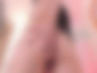clarisse28's Live Sex Cam Show