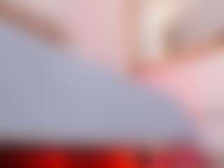 clarisse28's Live Sex Cam Show