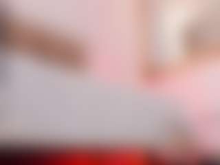 clarisse28's Live Sex Cam Show