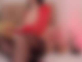 Live cam show with clarisse28 - Latex on Camsoda