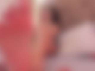 clarisse28's Live Sex Cam Show