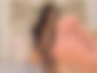 clarisse28's Live Sex Cam Show