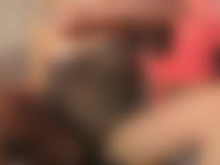clarisse28's Live Sex Cam Show