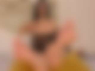 clarisse28's Live Sex Cam Show