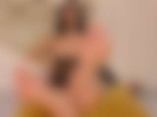 clarisse28's Live Sex Cam Show