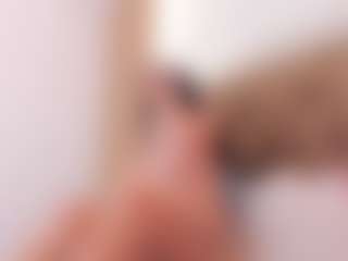 clarisse28's Live Sex Cam Show