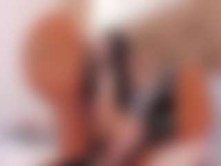 clarisse28's Live Sex Cam Show