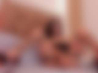 clarisse28's Live Sex Cam Show