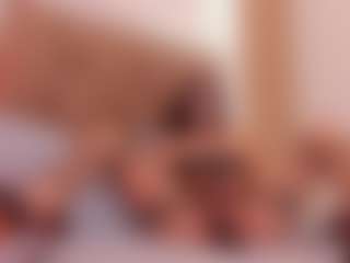 clarisse28's Live Sex Cam Show
