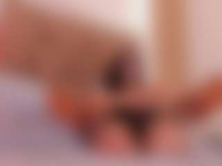 clarisse28's Live Sex Cam Show
