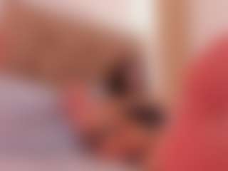 clarisse28's Live Sex Cam Show