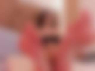 clarisse28's Live Sex Cam Show