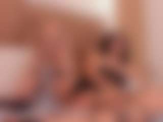 clarisse28's Live Sex Cam Show
