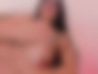 clarisse28's Live Sex Cam Show