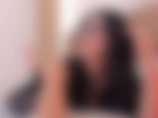 clarisse28's Live Sex Cam Show