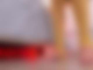 Live cam show with clarisse28 - Facial Piercings on https://playwithruby.com