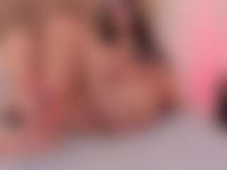 Live cam show with clarisse28 - Full Nudity on Camsoda
