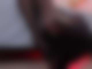 clarisse28's Live Sex Cam Show