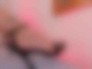 clarisse28's Live Sex Cam Show