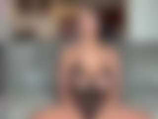 hissubwife's Live Sex Cam Show